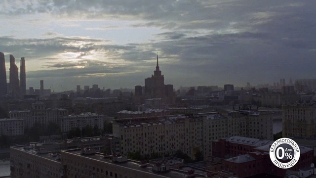 Video Reference: Metropolitan area, Cityscape, City, Metropolis, Skyline, Urban area, Sky, Landmark, Human settlement, Atmospheric phenomenon