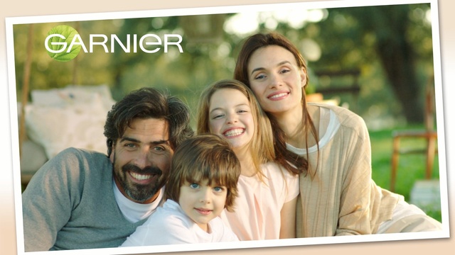 Video Reference: People, Child, Fun, Smile, Photography, Happy, Family, Leisure, Vacation, Father, Person