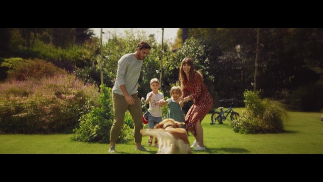 Video Reference: Photograph, Nature, People, Green, Grass, Lawn, Fun, Snapshot, Photography, Friendship