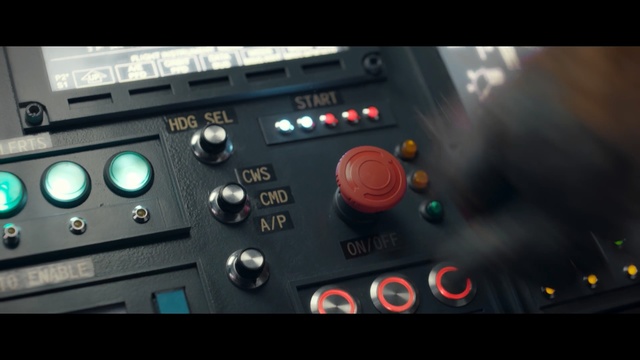 Video Reference: Electronics, Technology, Audio equipment, Electronic device, Person