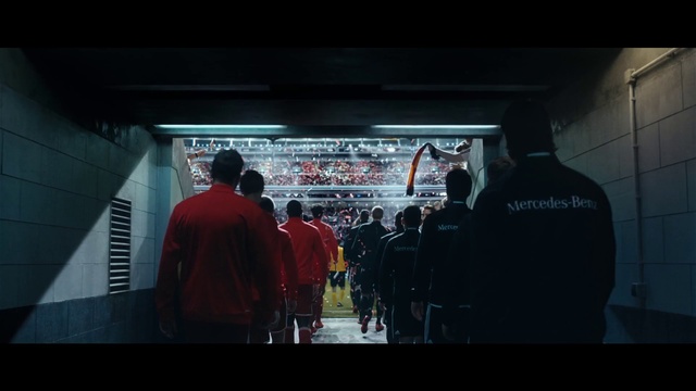 Video Reference: Snapshot, Fun, Photography, Technology, Street, Night, Crowd, Darkness, Screenshot