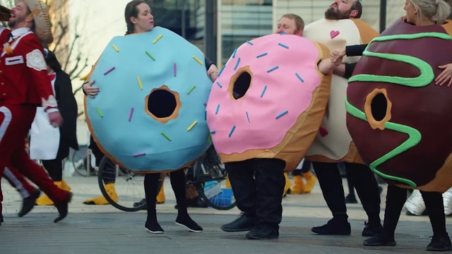 Video Reference: Mascot, Pink, Costume, Fun, Smile, Event, Carnival, Vacation