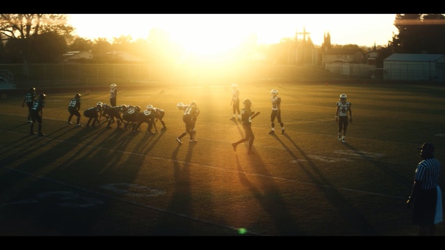Video Reference: sun, sky, atmosphere, water, morning, light, sunrise, reflection, evening, sunlight