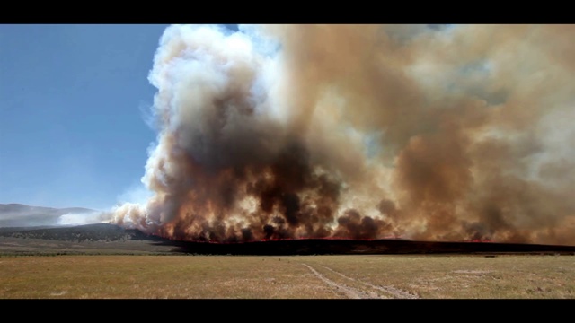 Video Reference: Smoke, Explosion, Sky, Event, Pollution, Fire, Geological phenomenon