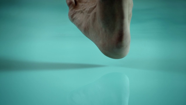 Video Reference: Nose, Blue, Green, Skin, Head, Neck, Close-up, Joint, Mouth, Arm