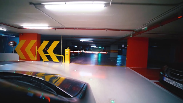 Video Reference: Parking, Light, Parking lot, Mode of transport, Public space, Vehicle, Automotive lighting, Architecture, Building, City