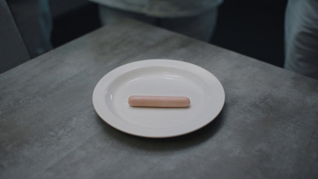 Video Reference: Dishware, Plate, Platter, Tableware, Soap dish, Porcelain