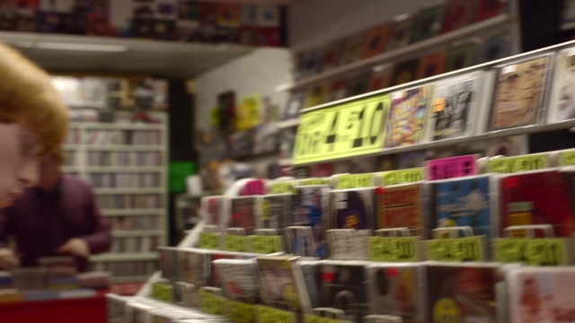 Video Reference: Retail, Building, Supermarket, Grocery store, Convenience store, Bookselling, Collection