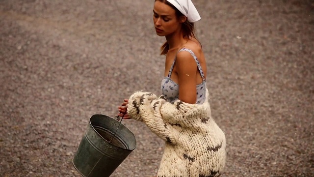 Video Reference: Headgear, Photography, Sitting, Smile, Fawn