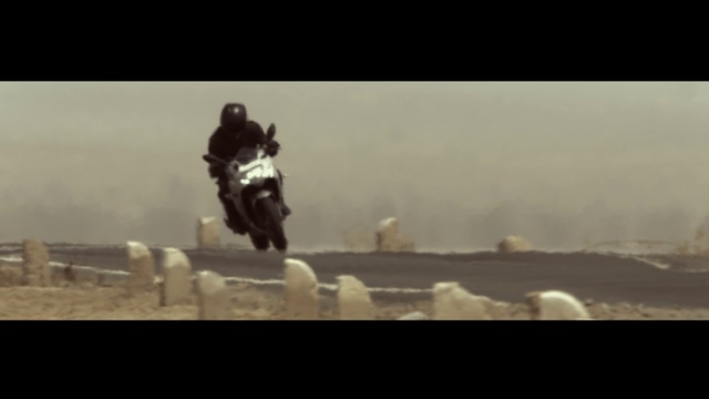 Video Reference: Motorcycle, Motorcycling, Freestyle motocross, Motocross, Extreme sport, Vehicle, Stunt performer, Sand, Motorcycle racing, Stunt
