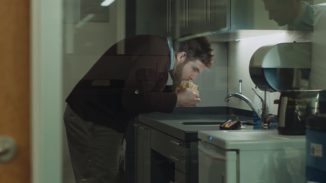 Video Reference: Reflection, Room, Mirror