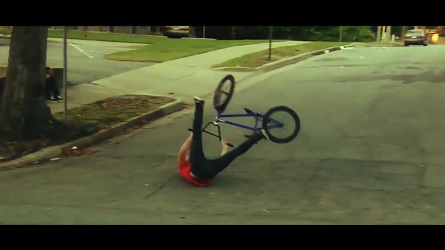 Video Reference: Freestyle bmx, Bicycle, Bmx bike, Cycle sport, Bicycle motocross, Flatland bmx, Vehicle, Sports equipment, Screenshot, Sports