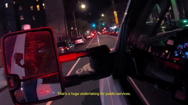 Video Reference: Mode of transport, Vehicle, Luxury vehicle, Car, Automotive lighting, Driving, Traffic, City car, Auto part, Lane