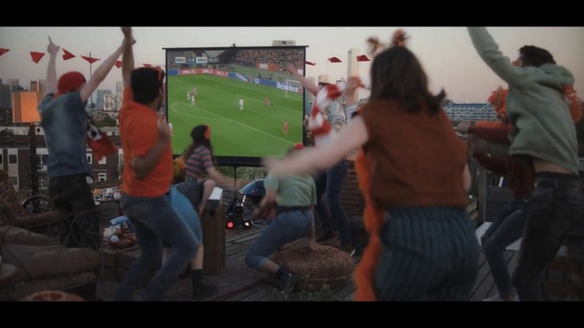 Video Reference: People, Crowd, Social group, Youth, Community, Snapshot, Fun, Event, Adaptation, Audience