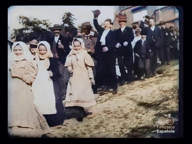 Video Reference: Photograph, People, Snapshot, Photography, Fun, Event, Adaptation, Photo caption, Stock photography, Family