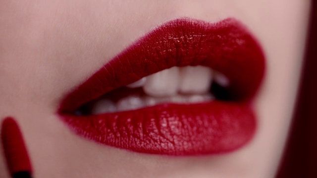 Video Reference: Lip, Red, Lipstick, Mouth, Lip gloss, Close-up, Cosmetics, Skin, Pink, Beauty