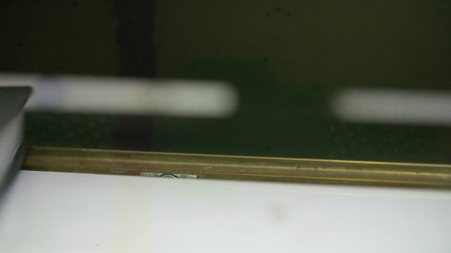 Video Reference: green, material, wood, angle