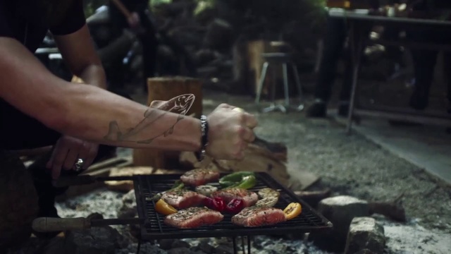 Video Reference: Barbecue, Grilling, Food, Roasting, Cuisine, Dish, Outdoor grill, Cooking, Churrasco food, Flesh