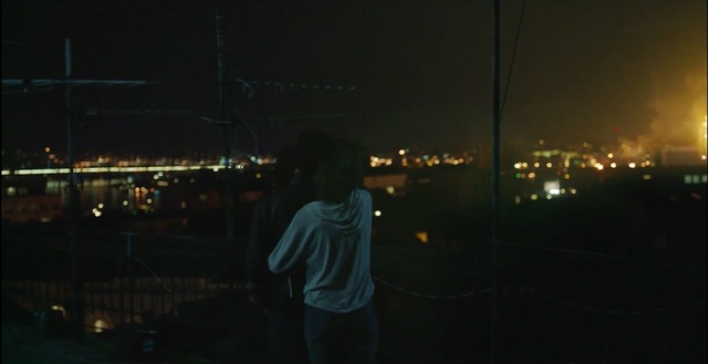 Video Reference: night, darkness, sky, atmosphere, light, urban area, evening, lighting, crowd, fun