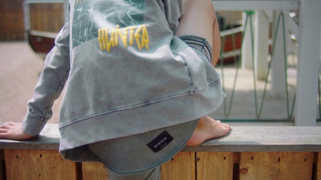 Video Reference: Headgear, Cap, Beanie, Hat