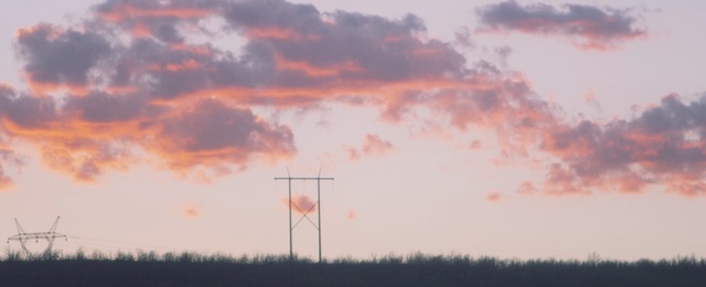 Video Reference: sky, cloud, red sky at morning, atmosphere, dawn, afterglow, daytime, morning, horizon, sunrise