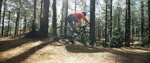 Video Reference: Land vehicle, Bicycle, Cycle sport, Vehicle, Cycling, Downhill mountain biking, Mountain biking, Cross-country cycling, Bicycle frame, Mountain bike