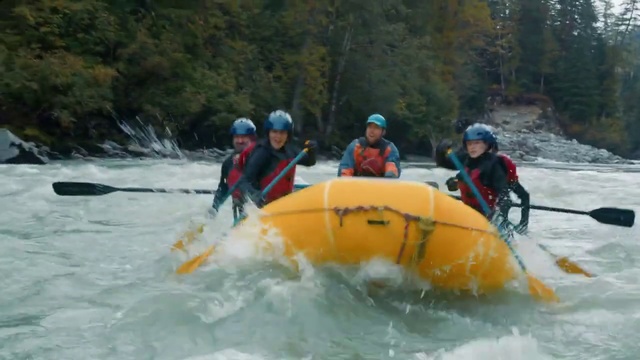 Video Reference: Rafting, Rapid, Water resources, River, Body of water, Water transportation, Water sport, Inflatable boat, Outdoor recreation, Stream