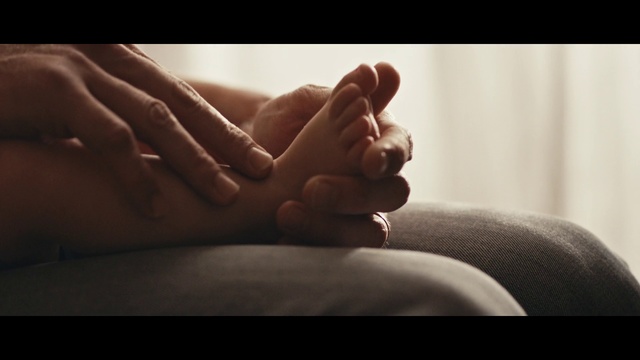 Video Reference: Hand, Skin, Finger, Arm, Joint, Leg, Close-up, Nail, Baby, Photography