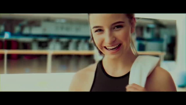 Video Reference: Photograph, Shoulder, Facial expression, Skin, Smile, Beauty, Snapshot, Chin, Arm, Cheek