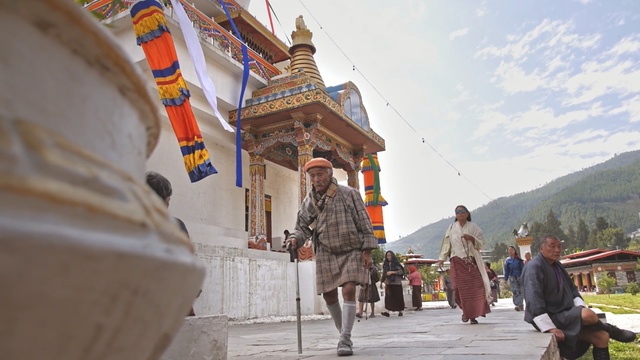 Video Reference: Temple, Tourism, Place of worship, Temple, Hindu temple, Building, Travel, Monastery, Historic site, Leisure
