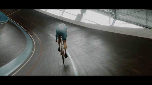 Video Reference: Cycle sport, Bicycle, Cycling, Track cycling, Vehicle, Bicycle racing, Keirin, Recreation, Sports equipment, Road cycling