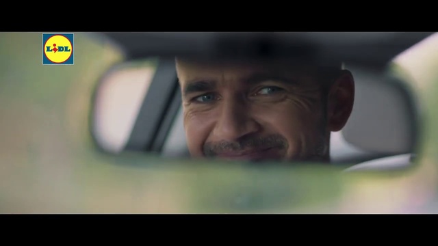 Video Reference: Moustache, Forehead, Eye, Facial hair, Smile, Photography, Beard, Screenshot, Family car, Photo caption