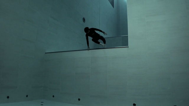 Video Reference: black, green, light, water, sky, line, angle, screenshot, recreation, space