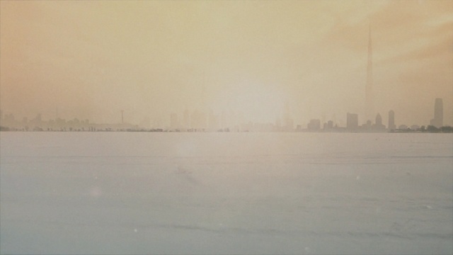 Video Reference: fog, sky, horizon, haze, morning, calm, mist, water, skyline, freezing