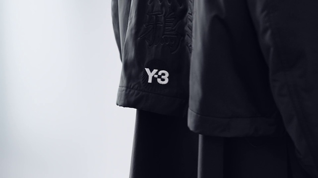 Video Reference: Black, White, Clothing, Sportswear, Outerwear, Jacket, Sleeve, Jersey, T-shirt, Hood