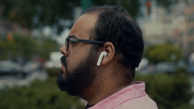 Video Reference: Hair, Glasses, Chin, Hairstyle, Facial hair, Forehead, Human, Beard, Ear, Neck