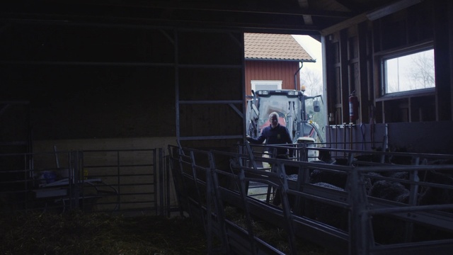 Video Reference: Darkness, House, Building