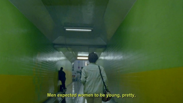 Video Reference: Green, Snapshot, Infrastructure, Ceiling, Subway, Person