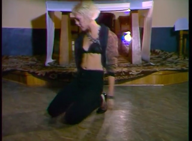 Video Reference: Arm, Floor, Leg, Fun, Dance, Dress, Snapshot, Performance, Flooring, Shoulder