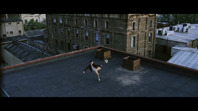 Video Reference: games, screenshot, roof, pc game, sky, recreation, street stunts, facade