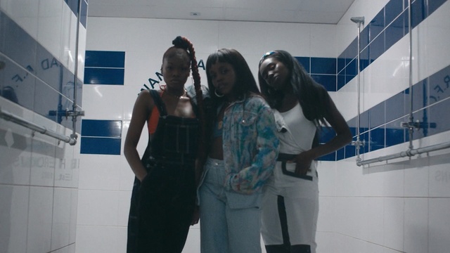 Video Reference: snapshot, fun, girl, product, Person