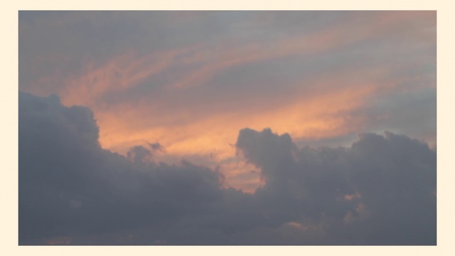 Video Reference: Sky, Cloud, Daytime, Atmospheric phenomenon, Atmosphere, Cumulus, Evening, Afterglow, Morning, Horizon