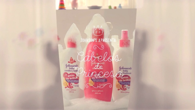 Video Reference: shampoo, product, product, cosmetics, perfume, bottle, liquid, Person