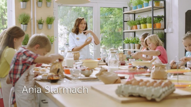 Video Reference: Meal, Brunch, Table, Room, Food, Party, Lunch, Furniture, Tea party, Event