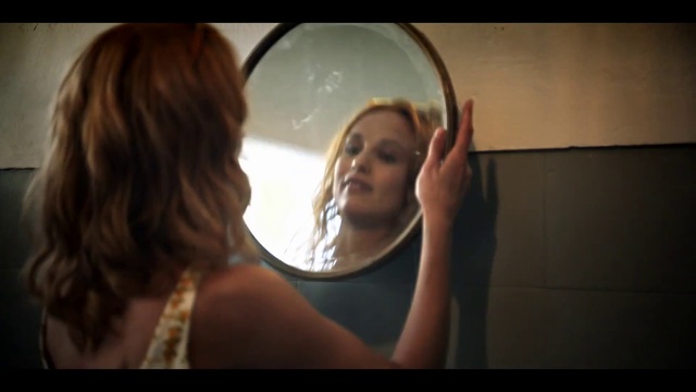 Video Reference: Hair, Face, Photograph, Facial expression, Fun, Eyewear, Blond, Head, Nose, Eyebrow