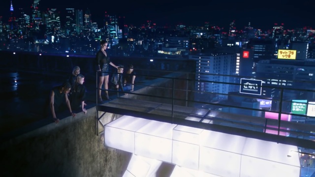 Video Reference: Night, Light, Lighting, Human settlement, City, Metropolitan area, Urban area, Sky, Architecture, Metropolis