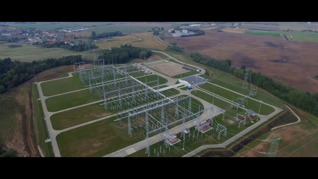 Video Reference: Aerial photography, Bird-eye view, Land lot, Urban design, Photography, Residential area, Landscape, Suburb, Stadium, Technology