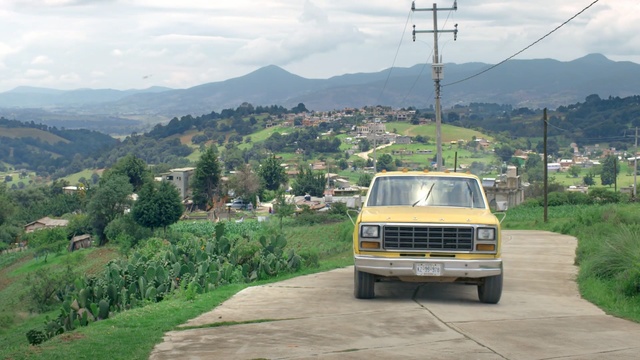 Video Reference: mountainous landforms, road, transport, mode of transport, mountain, motor vehicle, hill station, hill, rural area, vehicle