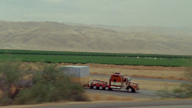 Video Reference: Vehicle, Transport, Motor vehicle, Mode of transport, Road, Asphalt, Rural area, Car, Soil, Truck