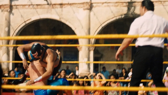 Video Reference: Sport venue, Combat sport, Contact sport, Professional boxer, Boxing ring, Individual sports, Sports, Sanshou, Striking combat sports, Pradal serey